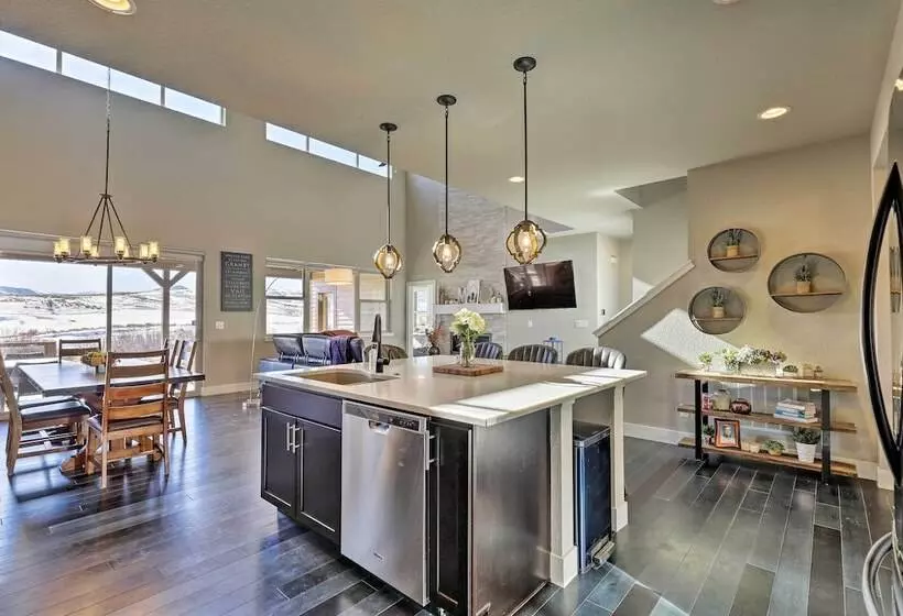 3 Mi To Granby Ranch: Expansive Granby Retreat!