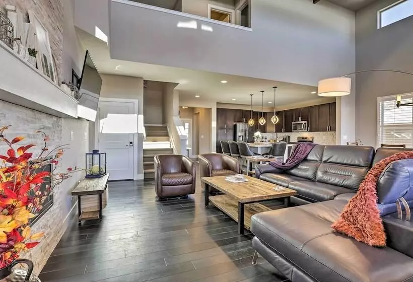 3 Mi To Granby Ranch: Expansive Granby Retreat!