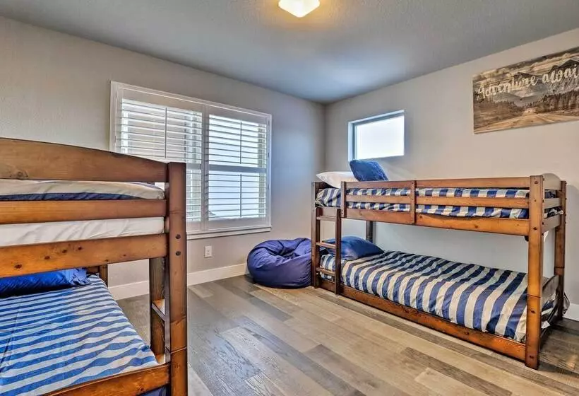 3 Mi To Granby Ranch: Expansive Granby Retreat!