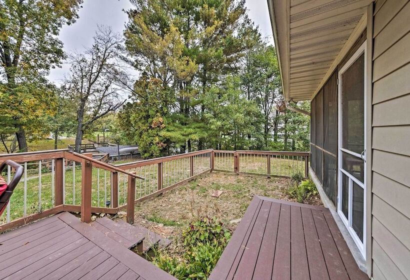 Family Home W/ Deck On Lake Sara: Pets Are Welcome