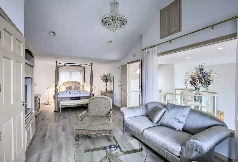 Grand Egg Harbor Home W/ Stunning Lake Views!