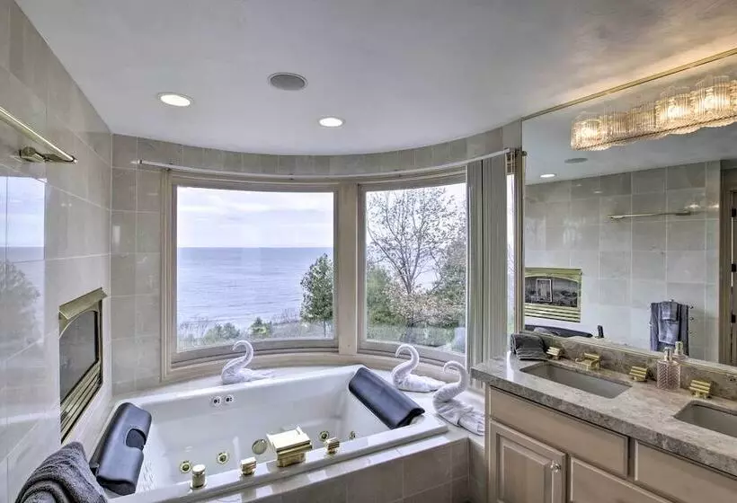 Grand Egg Harbor Home W/ Stunning Lake Views!