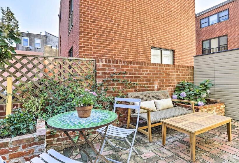 Historic Home W/ Garden: Walk To Center City!