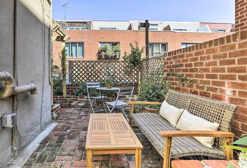Historic Home W/ Garden: Walk To Center City!