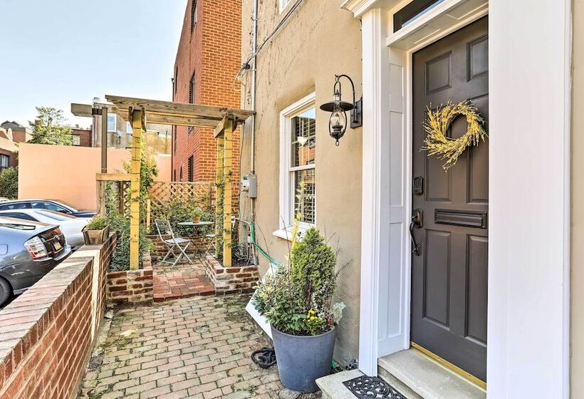 Historic Home W/ Garden: Walk To Center City!