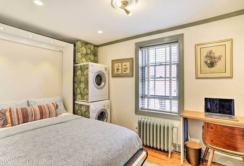 Historic Home W/ Garden: Walk To Center City!