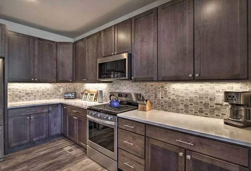 Ski & Hike: Home W/ Hot Tub + Gas Grill In Granby