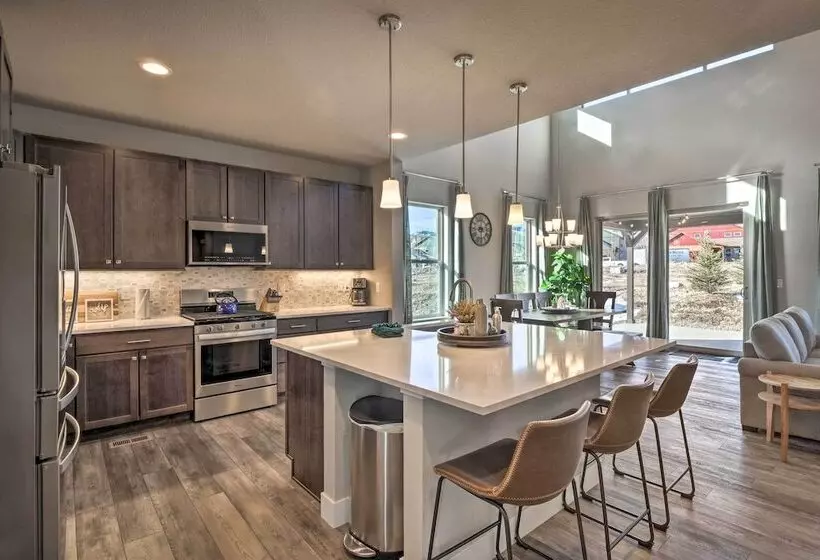 Ski & Hike: Home W/ Hot Tub + Gas Grill In Granby