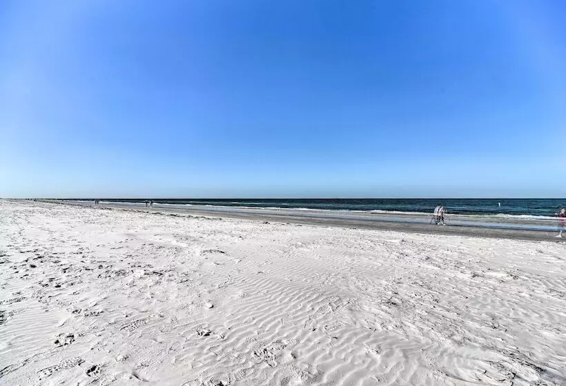 Indian Rocks Beach Home   2 Blocks To Beach!