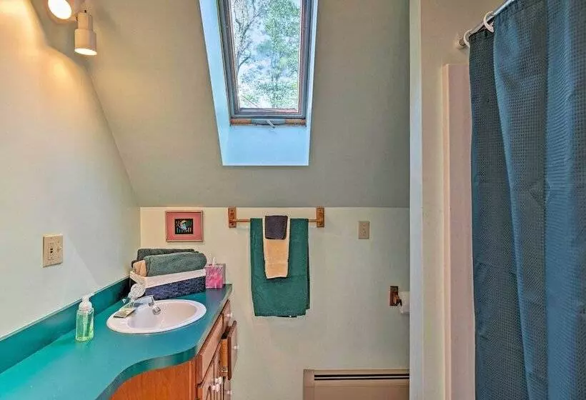 Lake Bonaparte  Fins & Feathers Lodge  W/ Dock!