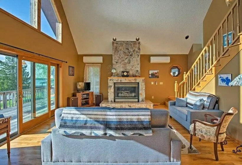 Lake Bonaparte  Fins & Feathers Lodge  W/ Dock!