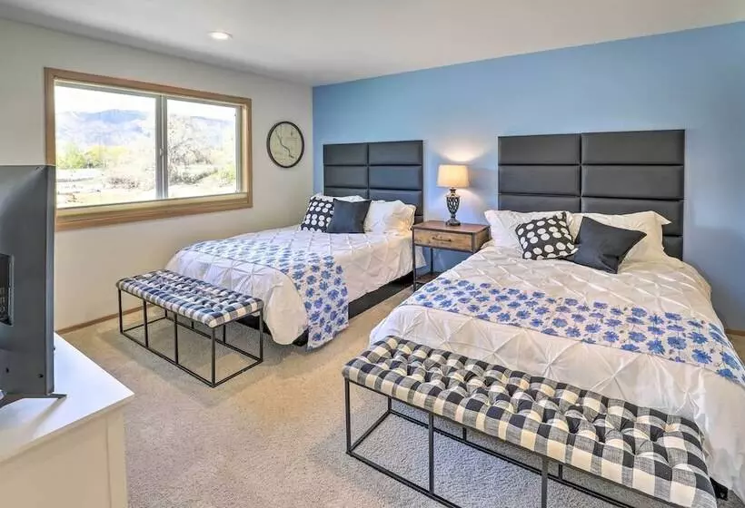 Lake Chelan Home W/ Boat Dock & Slip