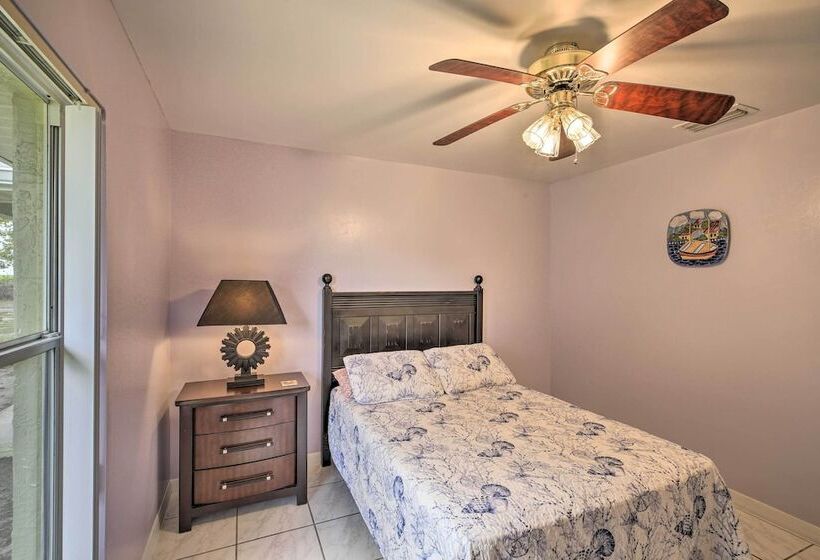 Lake Okeechobee Fishing Retreat W/ Fire Pit!