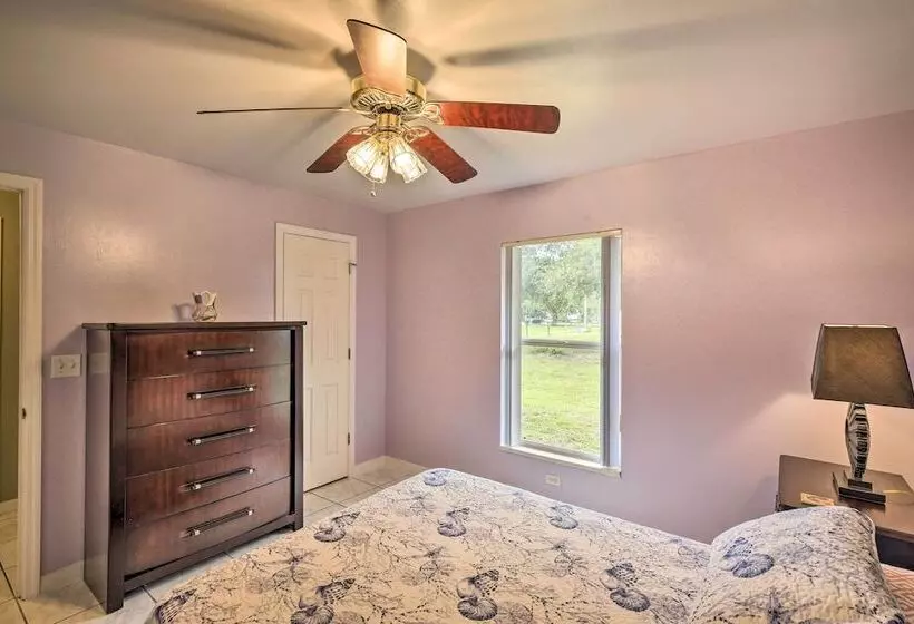 Lake Okeechobee Fishing Retreat W/ Fire Pit!