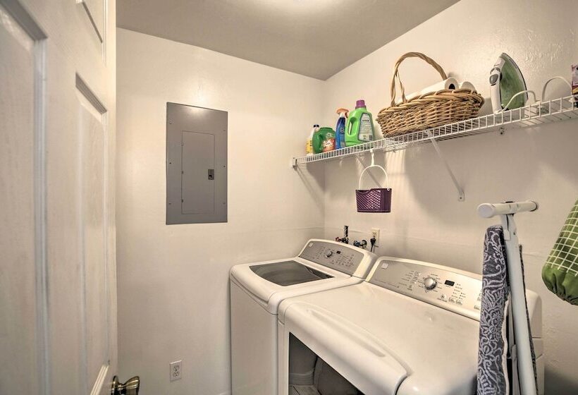 Lake Okeechobee Fishing Retreat W/ Fire Pit!