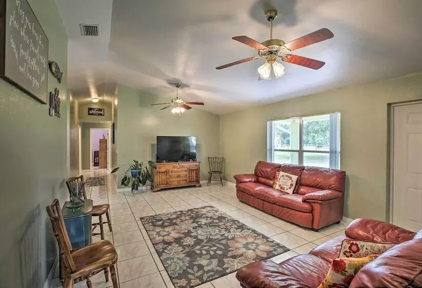 Lake Okeechobee Fishing Retreat W/ Fire Pit!