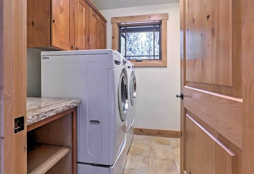 Lake Tahoe Home W/ Forest Views: Ski At Heavenly!