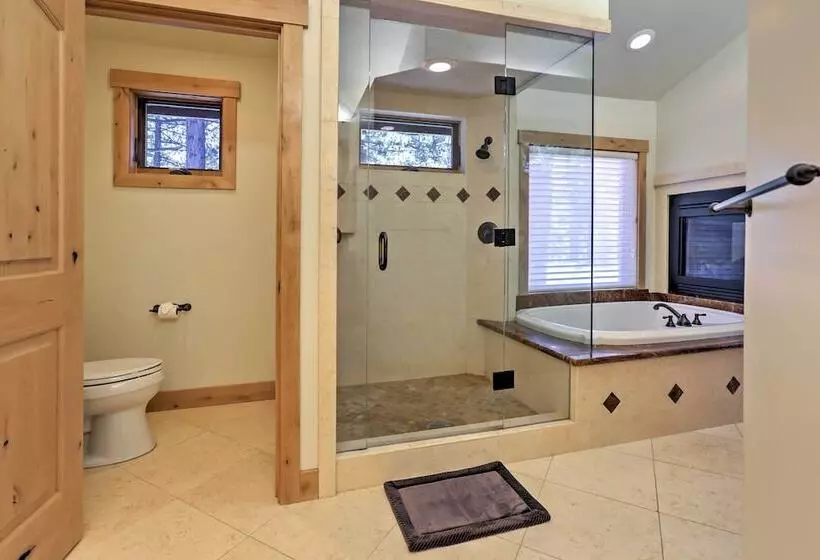 Lake Tahoe Home W/ Forest Views: Ski At Heavenly!