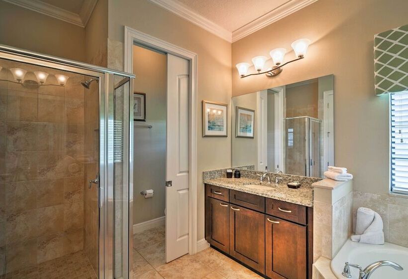 Luxe Reunion House W/ Private Pool: Near Disney!