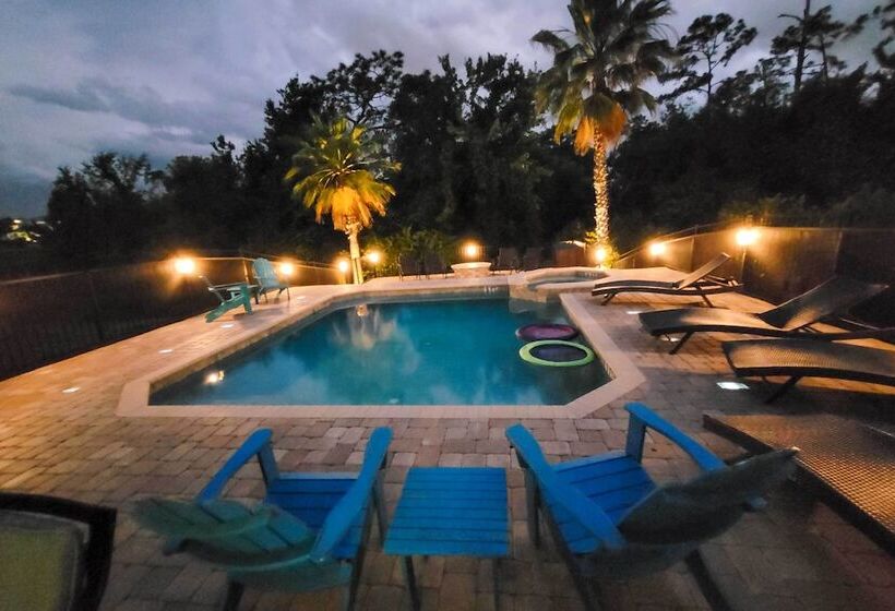 Luxe Reunion House W/ Private Pool: Near Disney!