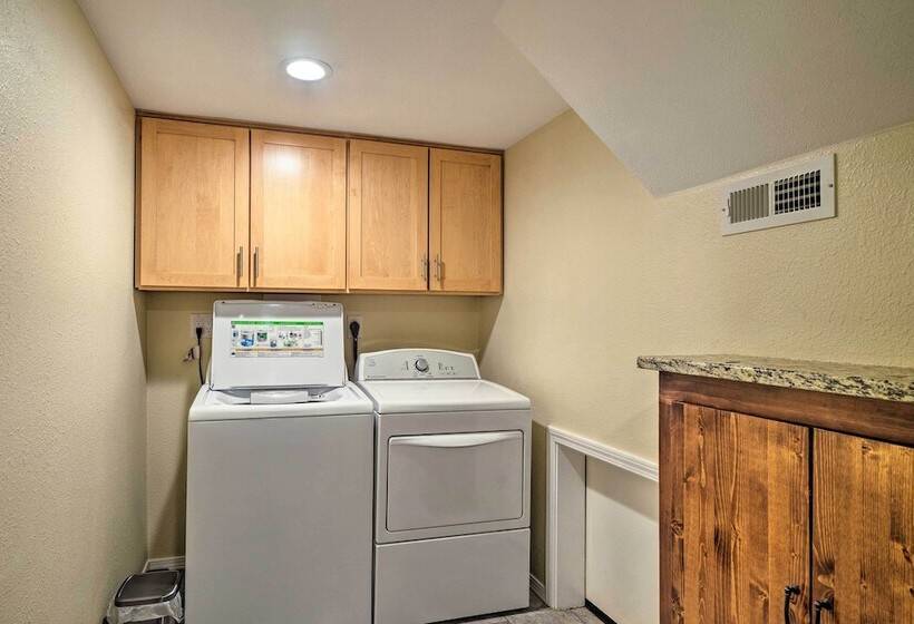 Manitou Springs Home   2 Mi To Garden Of The Gods!