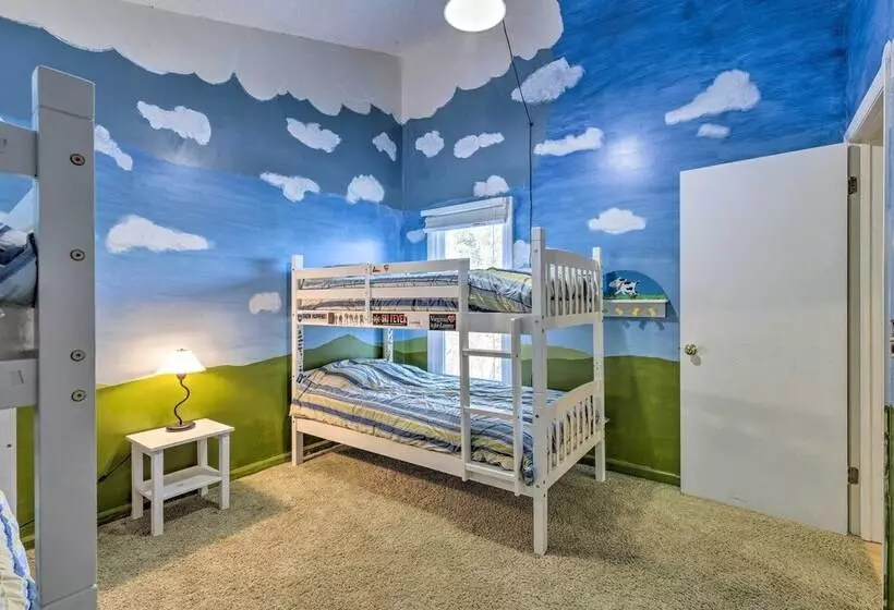 Massanutten Retreat W/ Double Deck & Mtn View!