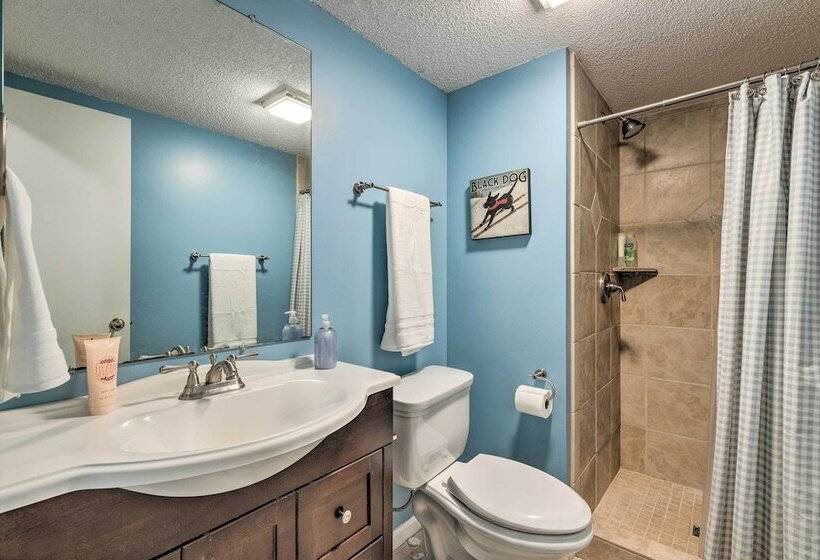 Massanutten Retreat W/ Double Deck & Mtn View!