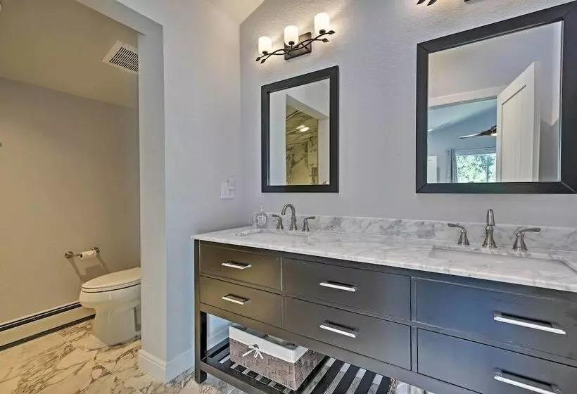 12 Mi To Red Rocks: Morrison Home W/ Deck