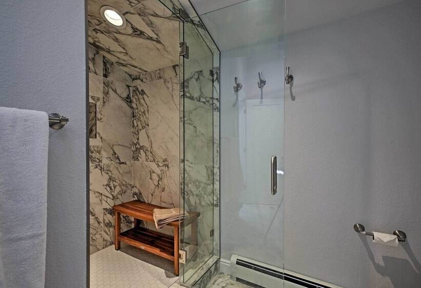 12 Mi To Red Rocks: Morrison Home W/ Deck