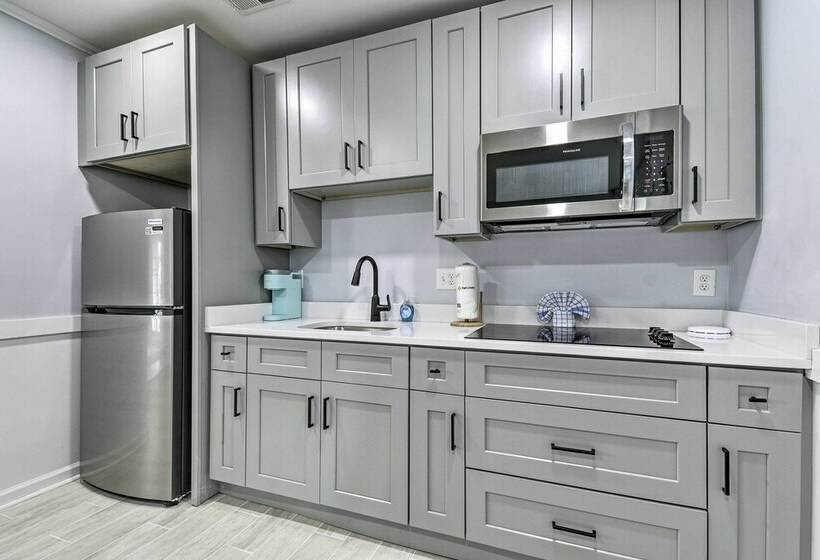 Myrtle Beach Duplex Home W/ Deck + Fire Pit!