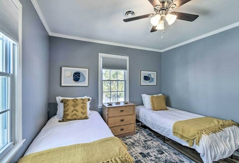 Myrtle Beach Duplex Home W/ Deck + Fire Pit!