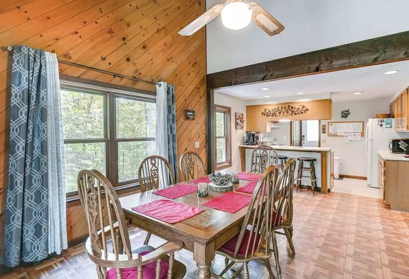 New Hampshire Vacation Rental   Walk To Beach!