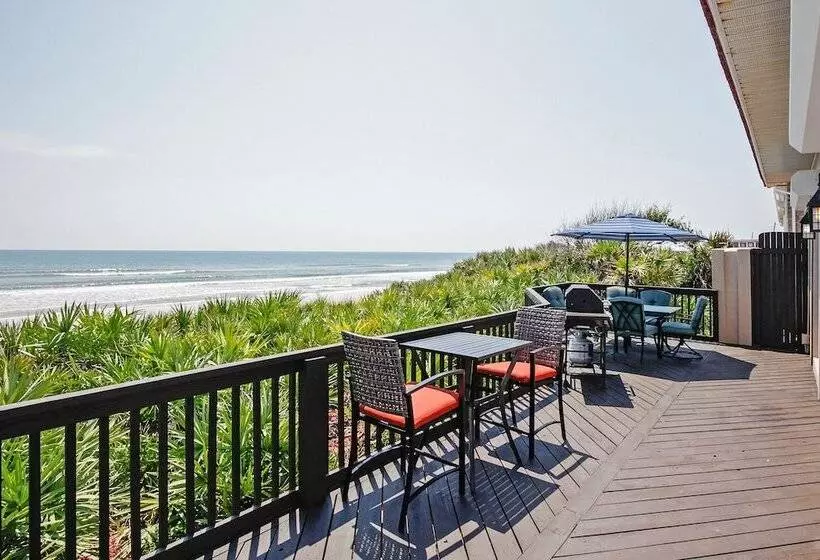 Oceanfront Oasis In Flagler Beach W/ Deck & Views!