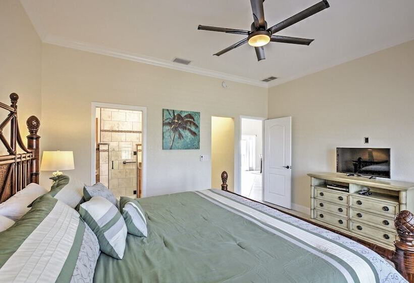 Oceanfront Oasis In Flagler Beach W/ Deck & Views!