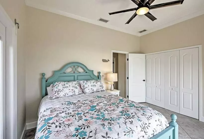 Oceanfront Oasis In Flagler Beach W/ Deck & Views!