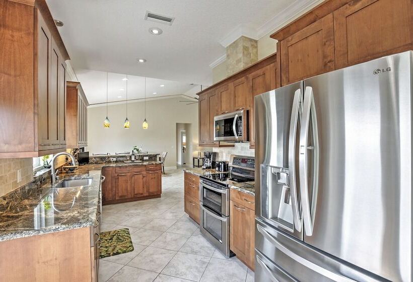 Oceanfront Oasis In Flagler Beach W/ Deck & Views!