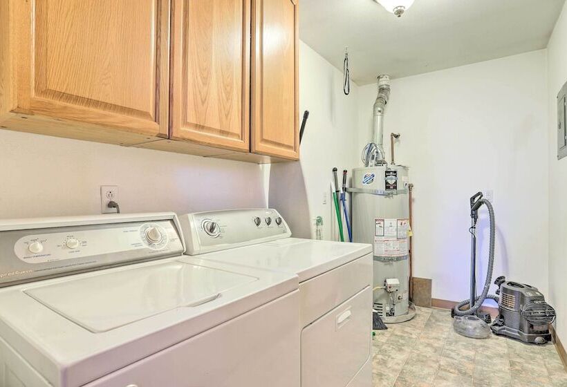 Palmer Escape W/ Mtn Views: Fishing & Hiking!