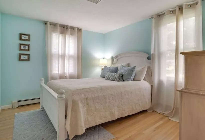 Dennis Retreat: 4 Mi To Mayflower Beach!