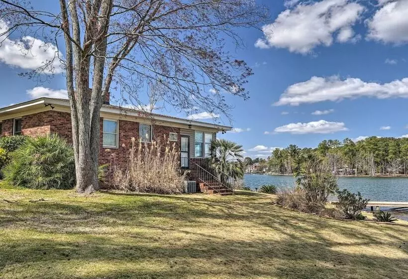 Quiet Lakefront Retreat W/ Boat Ramp & 2 Docks