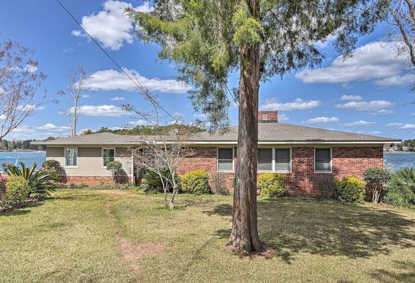 Quiet Lakefront Retreat W/ Boat Ramp & 2 Docks