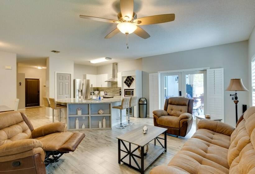 Renovated Sunny Port St Lucie Home W/ Outdoor Pool