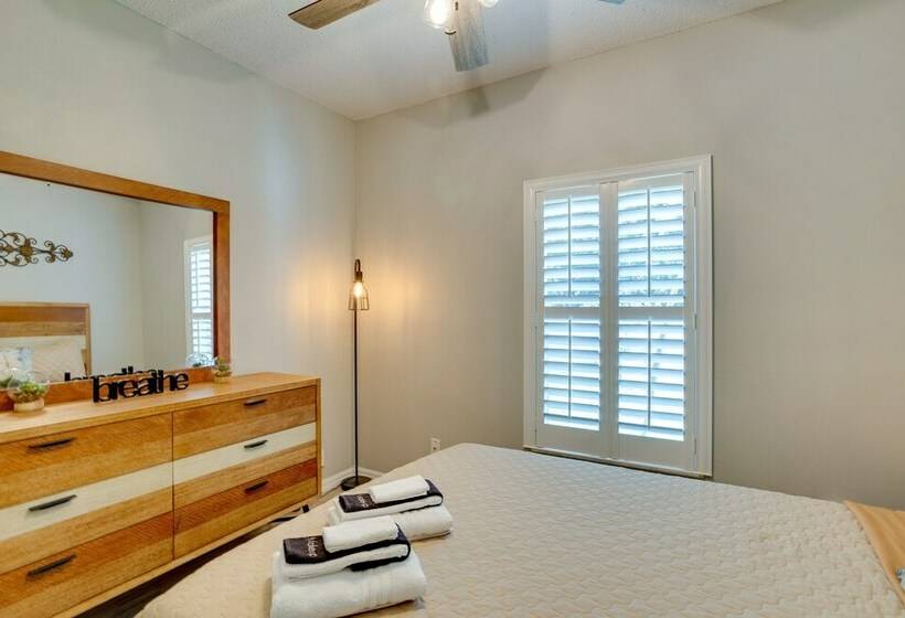 Renovated Sunny Port St Lucie Home W/ Outdoor Pool