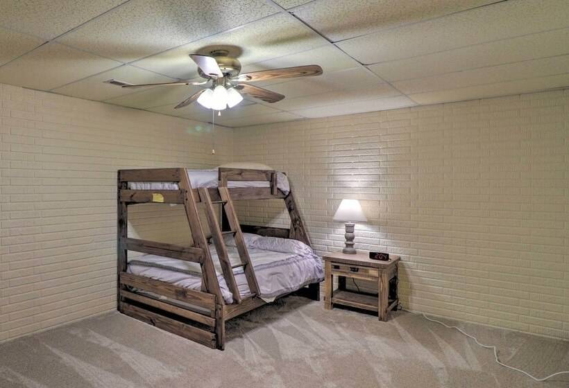 Secluded Marble Falls Family Home W/ Mtn Views!