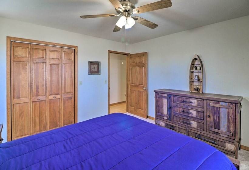 Secluded Marble Falls Family Home W/ Mtn Views!