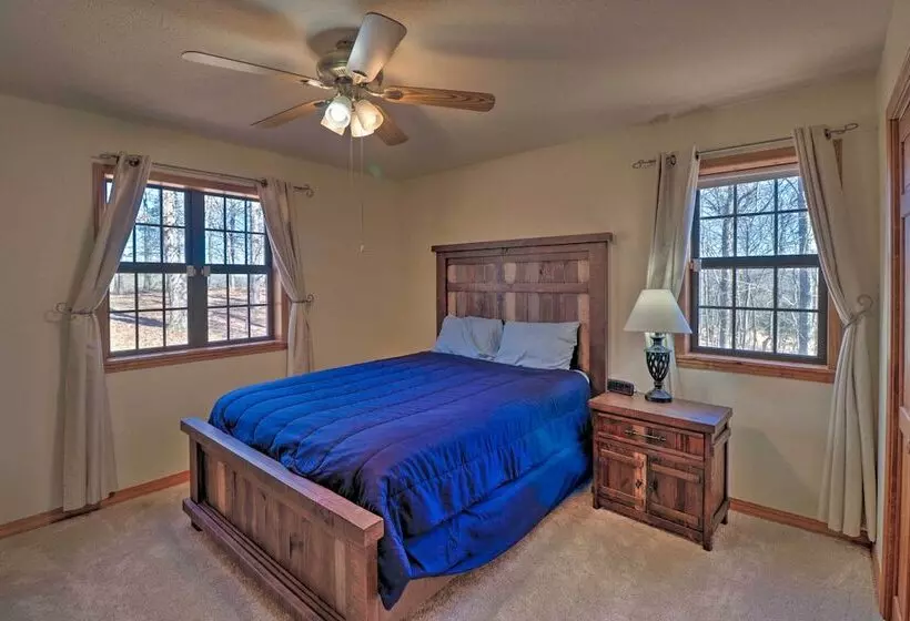 Secluded Marble Falls Family Home W/ Mtn Views!