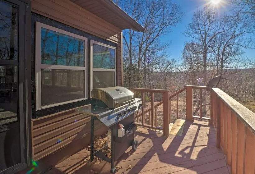 Secluded Marble Falls Family Home W/ Mtn Views!