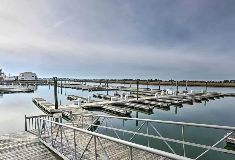 Spacious Avalon Beach House   2 Blocks To Water!