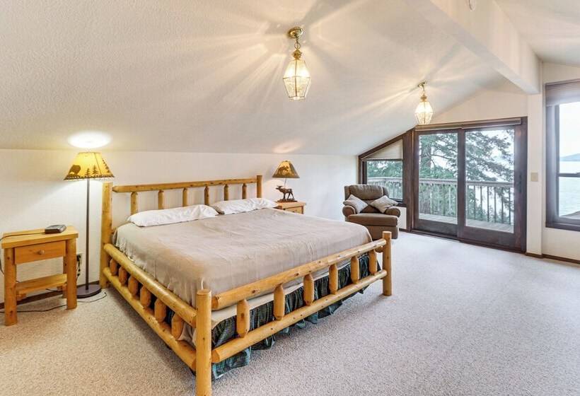 Flathead Lake Views: Scenic & Spacious Retreat!