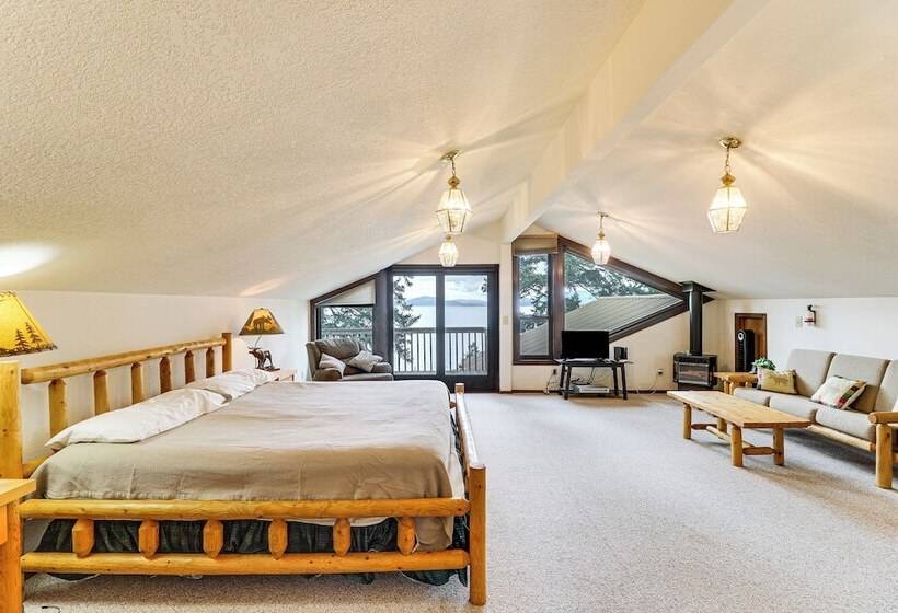 Flathead Lake Views: Scenic & Spacious Retreat!