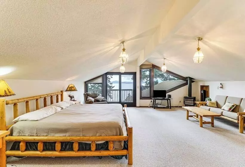 Flathead Lake Views: Scenic & Spacious Retreat!